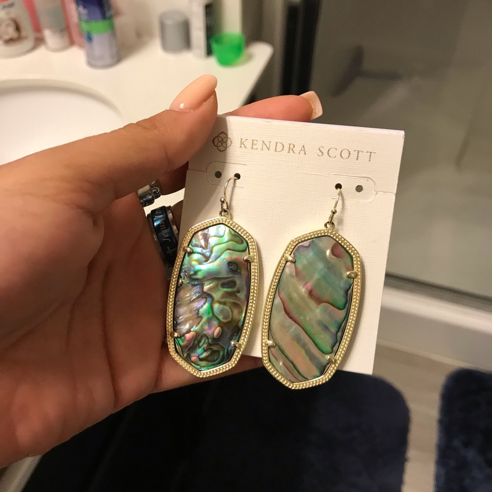 Kendra Scott Abalone Danielle’s